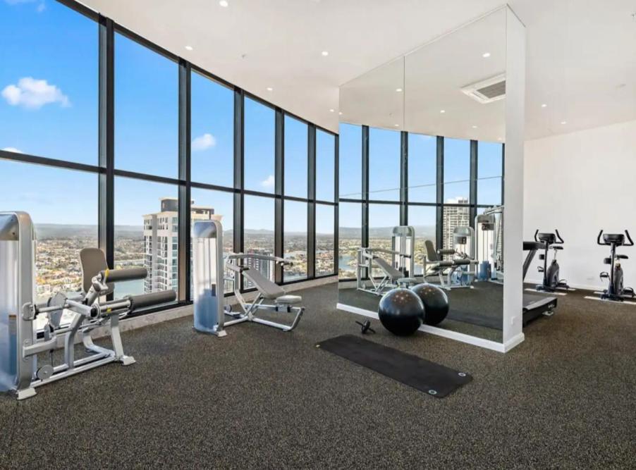 Surfers Paradise New Beachfront Apartments Gold Coast Bagian luar foto