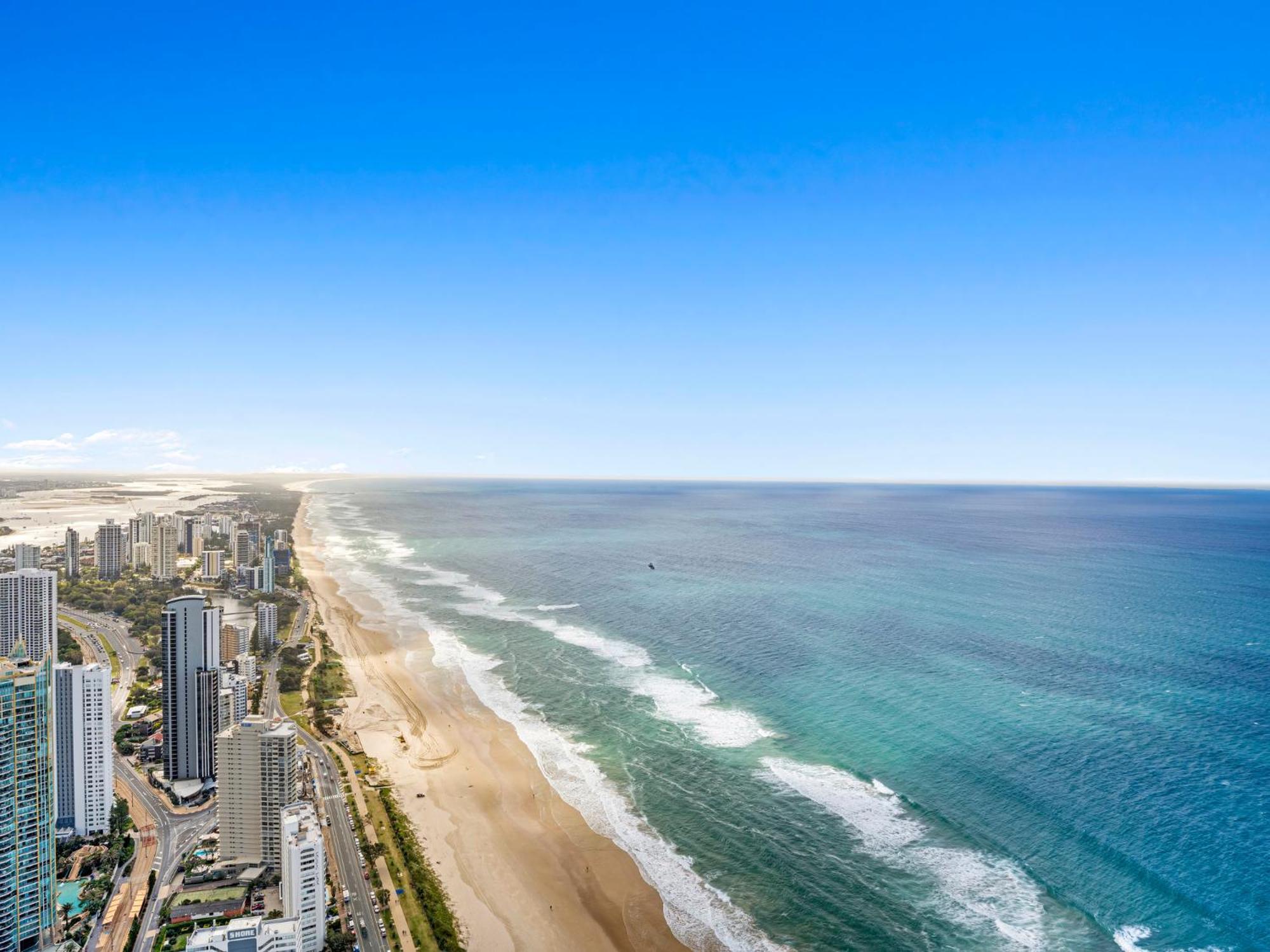 Surfers Paradise New Beachfront Apartments Gold Coast Bagian luar foto