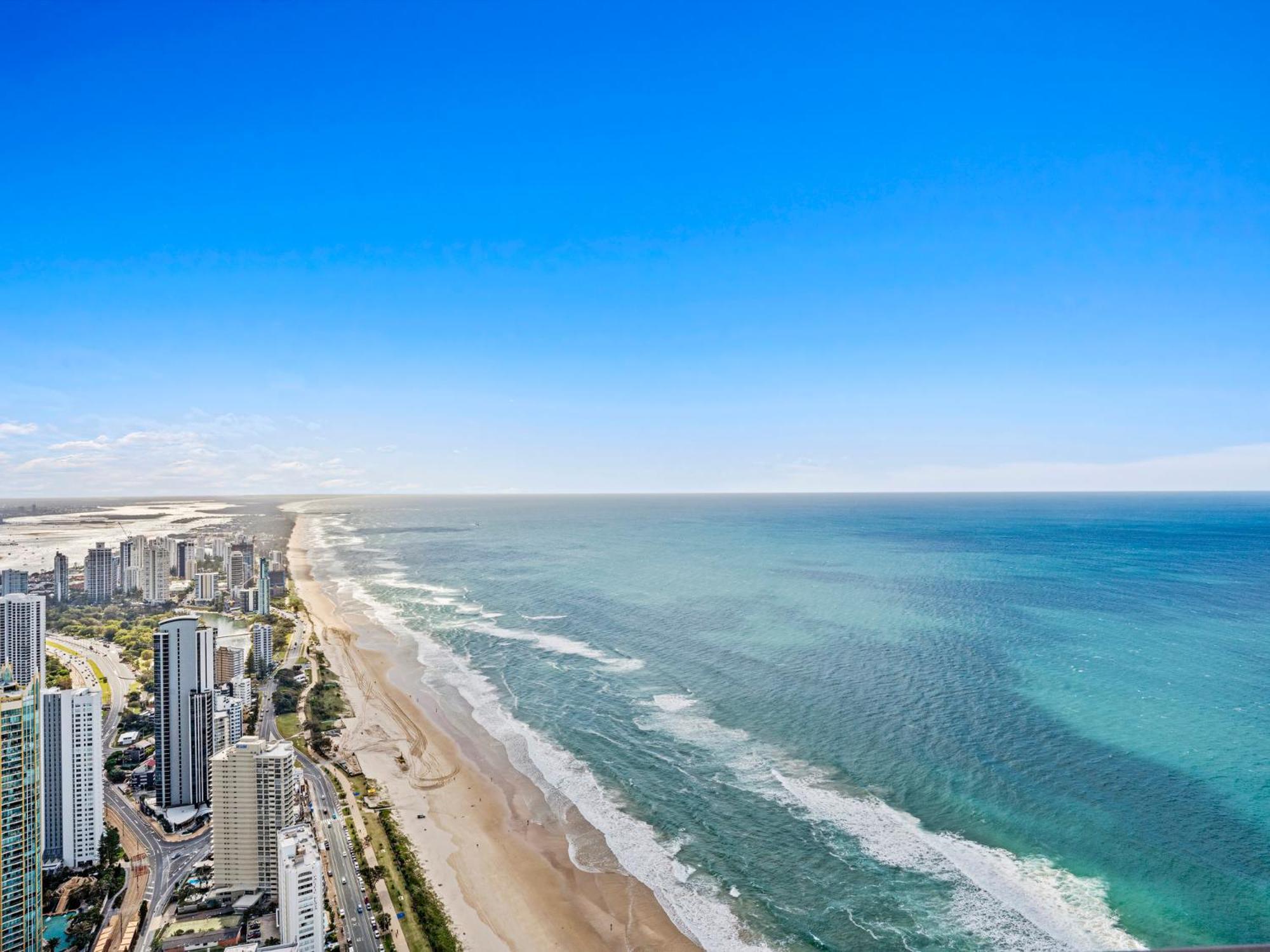 Surfers Paradise New Beachfront Apartments Gold Coast Bagian luar foto