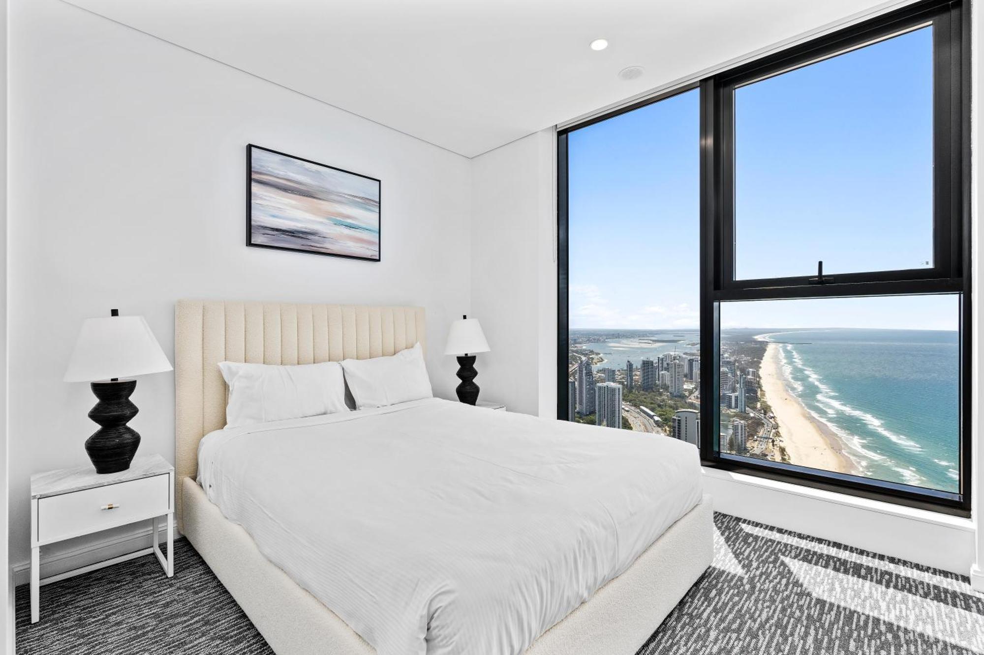 Surfers Paradise New Beachfront Apartments Gold Coast Bagian luar foto