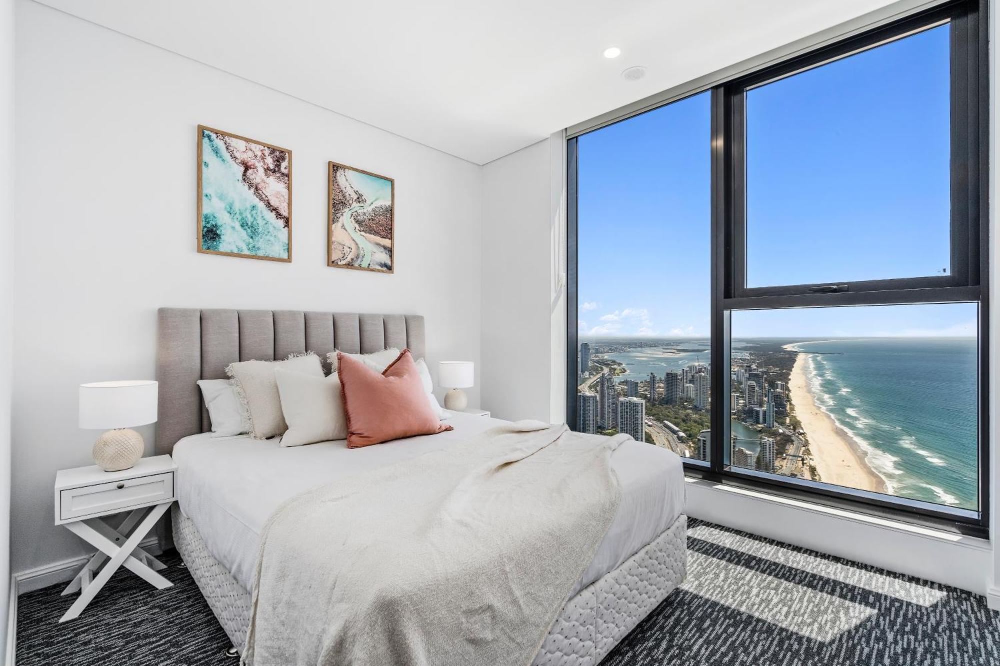 Surfers Paradise New Beachfront Apartments Gold Coast Bagian luar foto